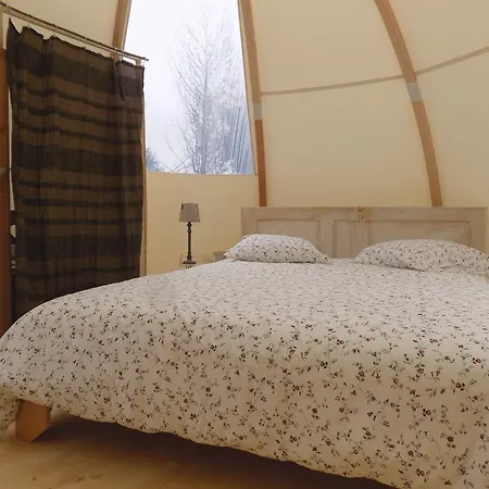 Dome Aux Etoiles Lüks kamp alanı *